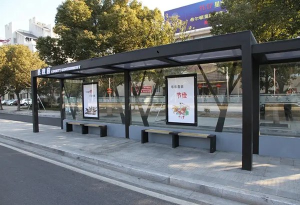 甘肃太阳能候车亭装车发货